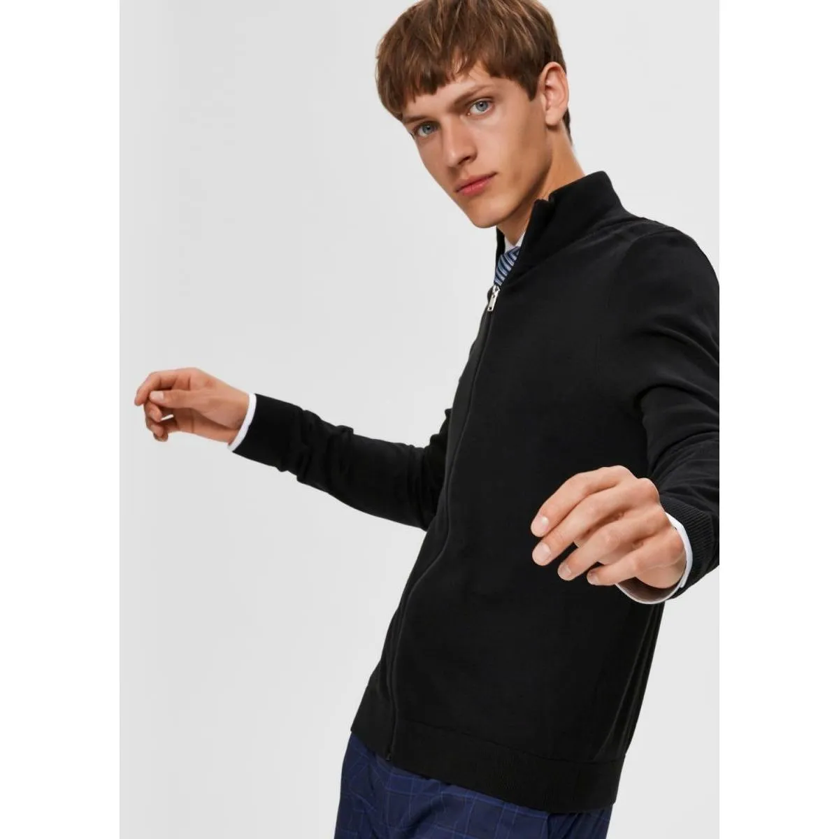 16074688 BERG FULL ZIPBLACK