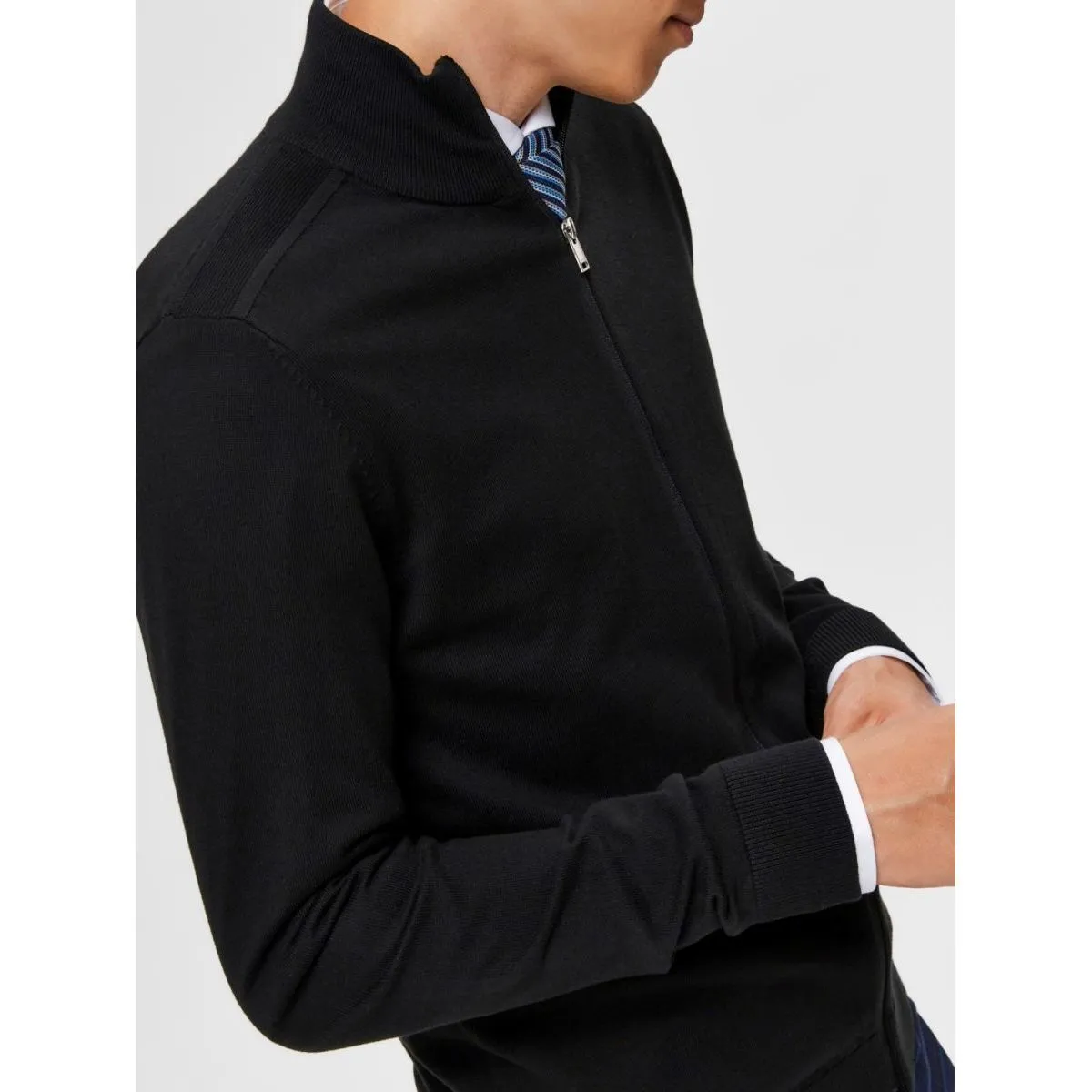 16074688 BERG FULL ZIPBLACK