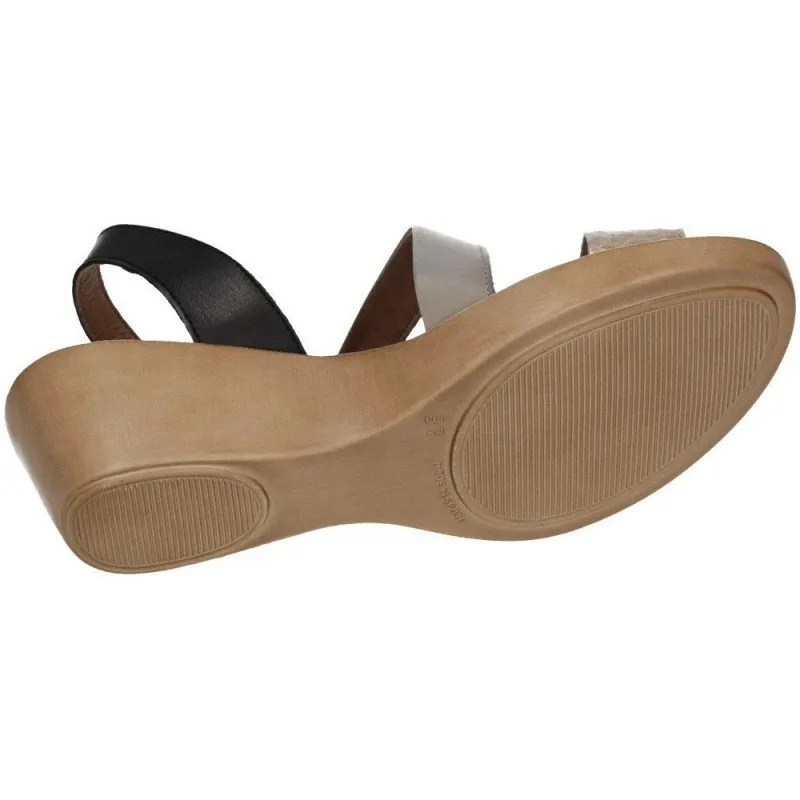 297133 SANDALIA CON CUÑA COLOR ORO