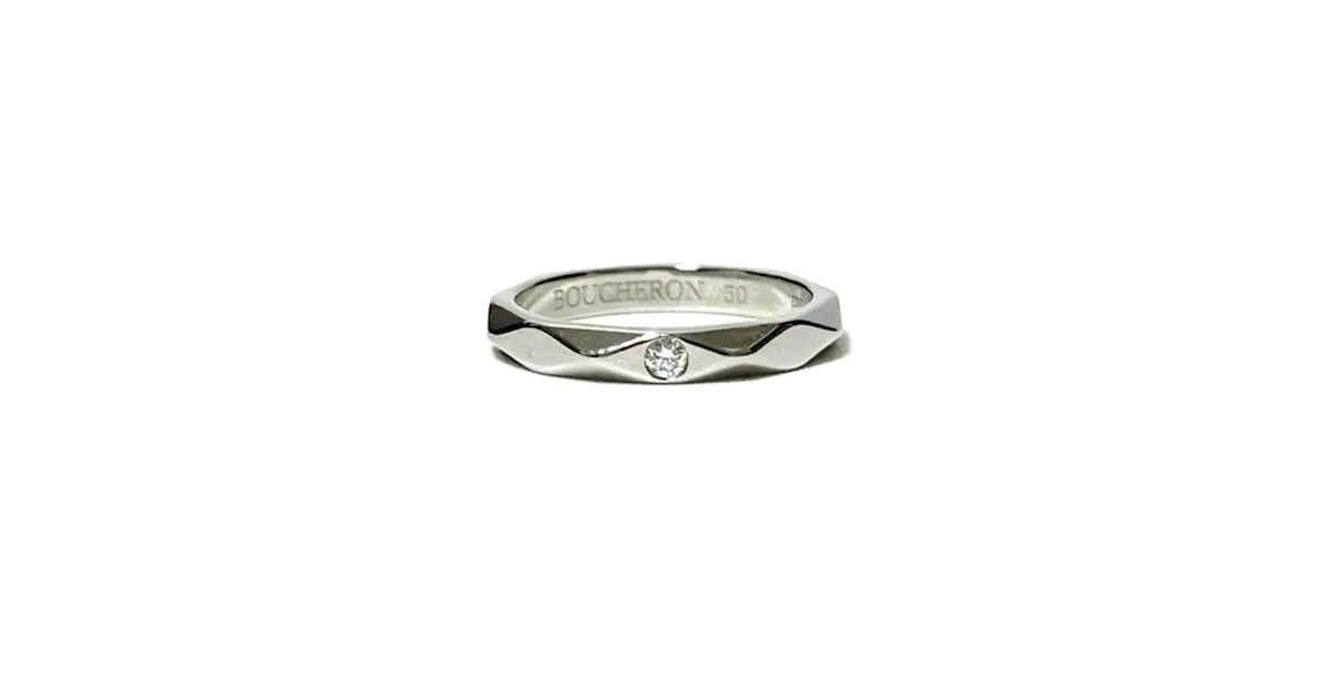 Anillo de banda de platino facetado para mujer Boucheron 