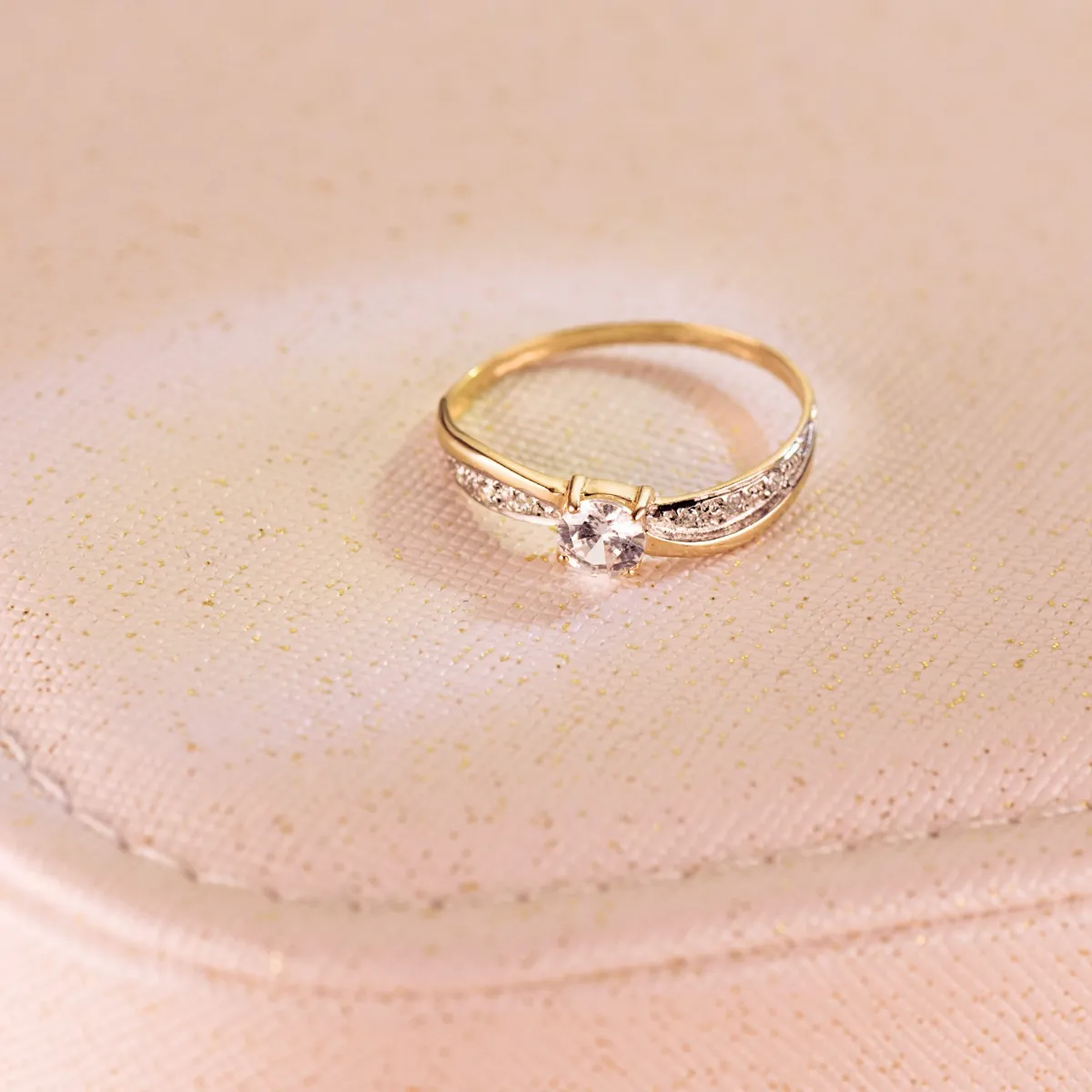 Anillo Oro 4 mm.