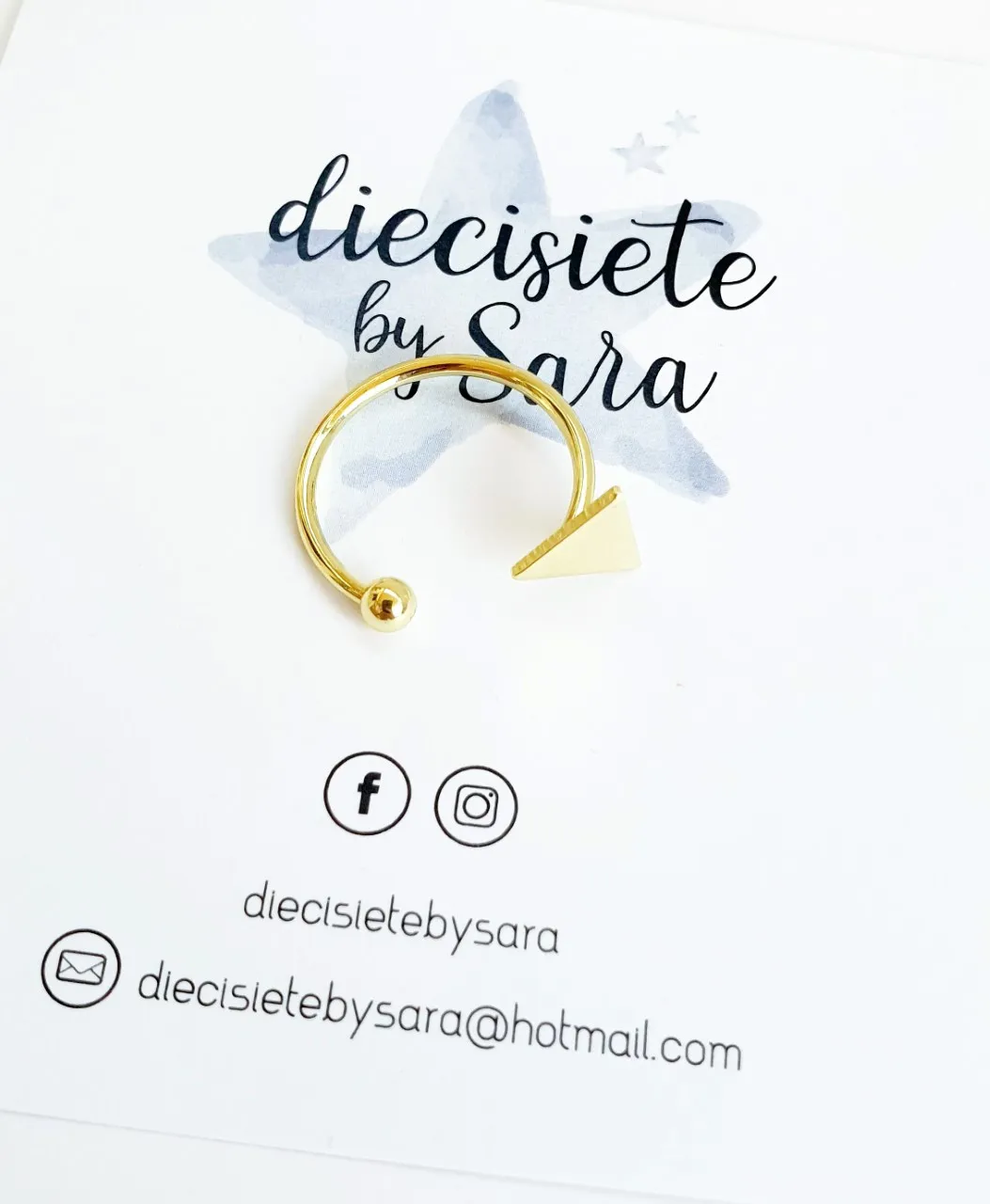 Anillo Triangulo Dorado