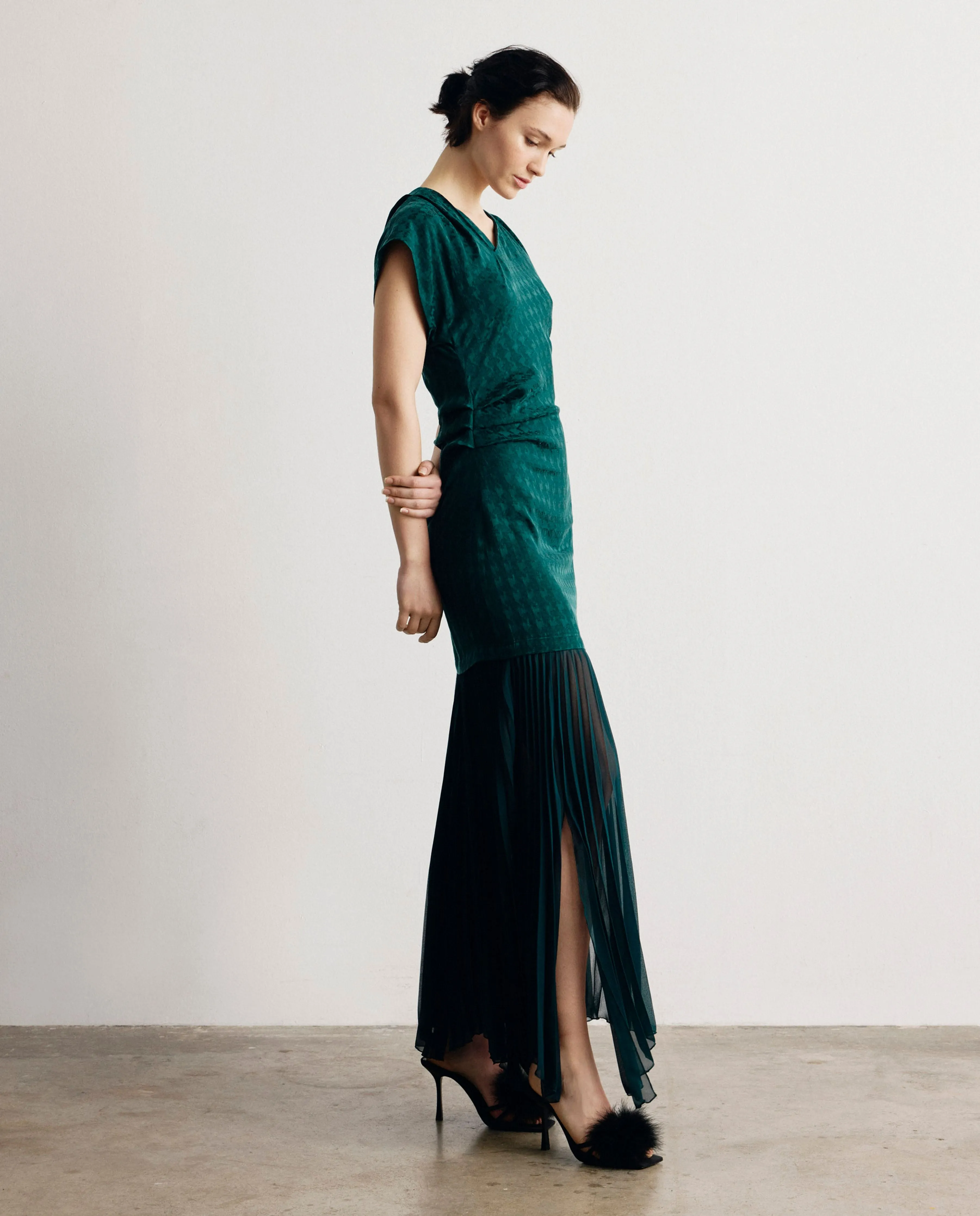 ASTRID | Vestido midi manga corta