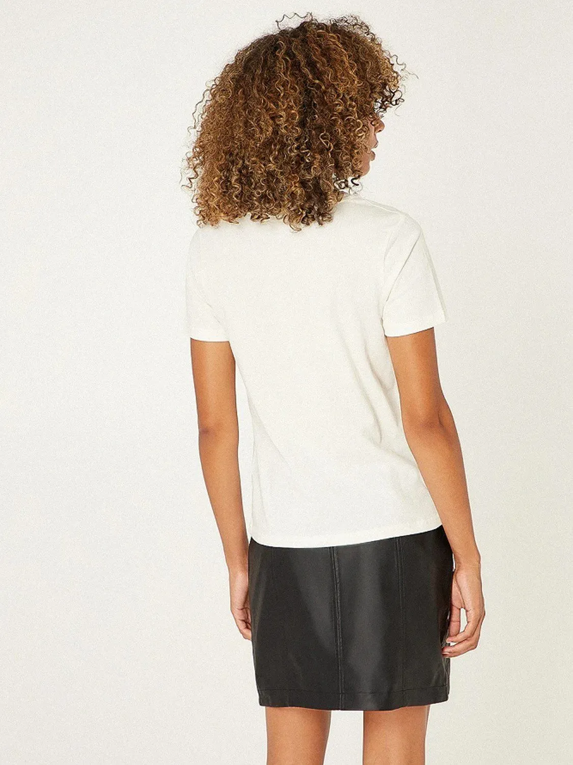 CAMISETA ESTRELLA CON STRASS BSB