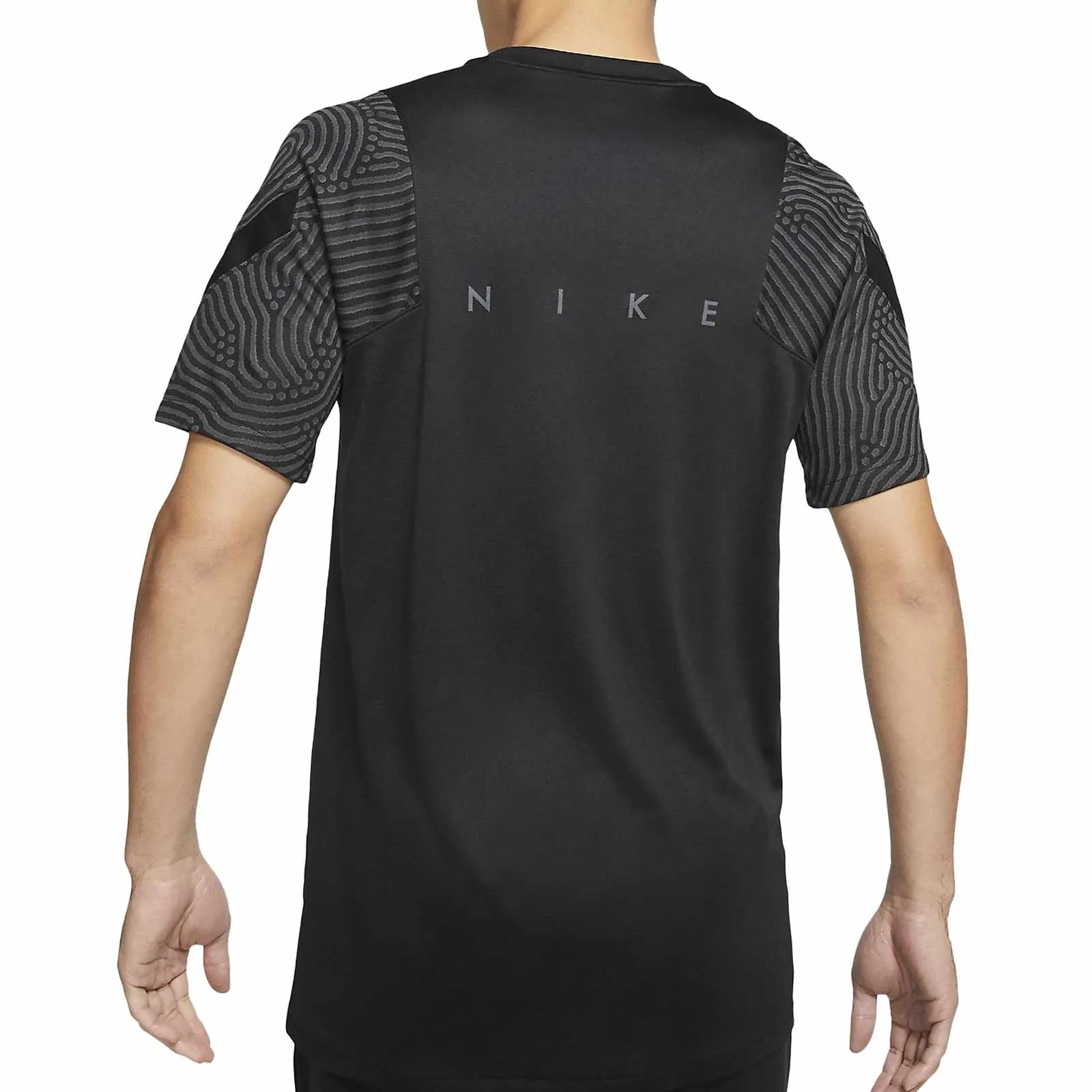 Camiseta Nike Dry Strike