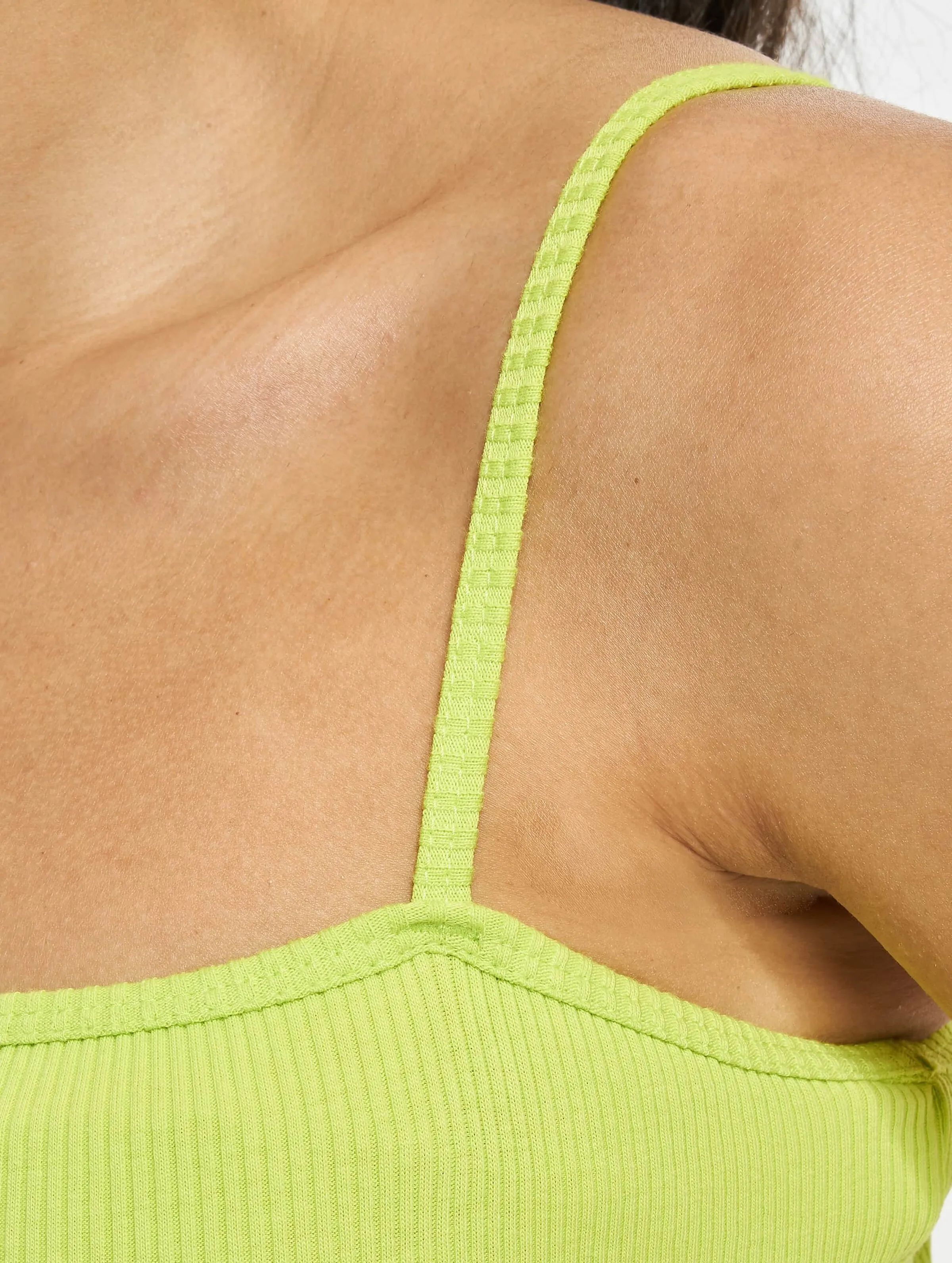  Essential Rib Crop