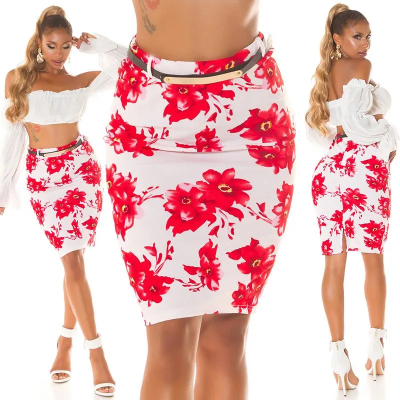 Falda lápiz con estampado floral rojo