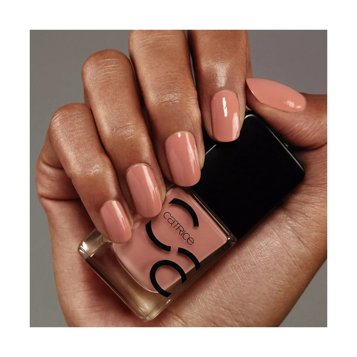 ICONAILS NAIL POLISH  136 SANDING NUDES  136 SANDING NUDES