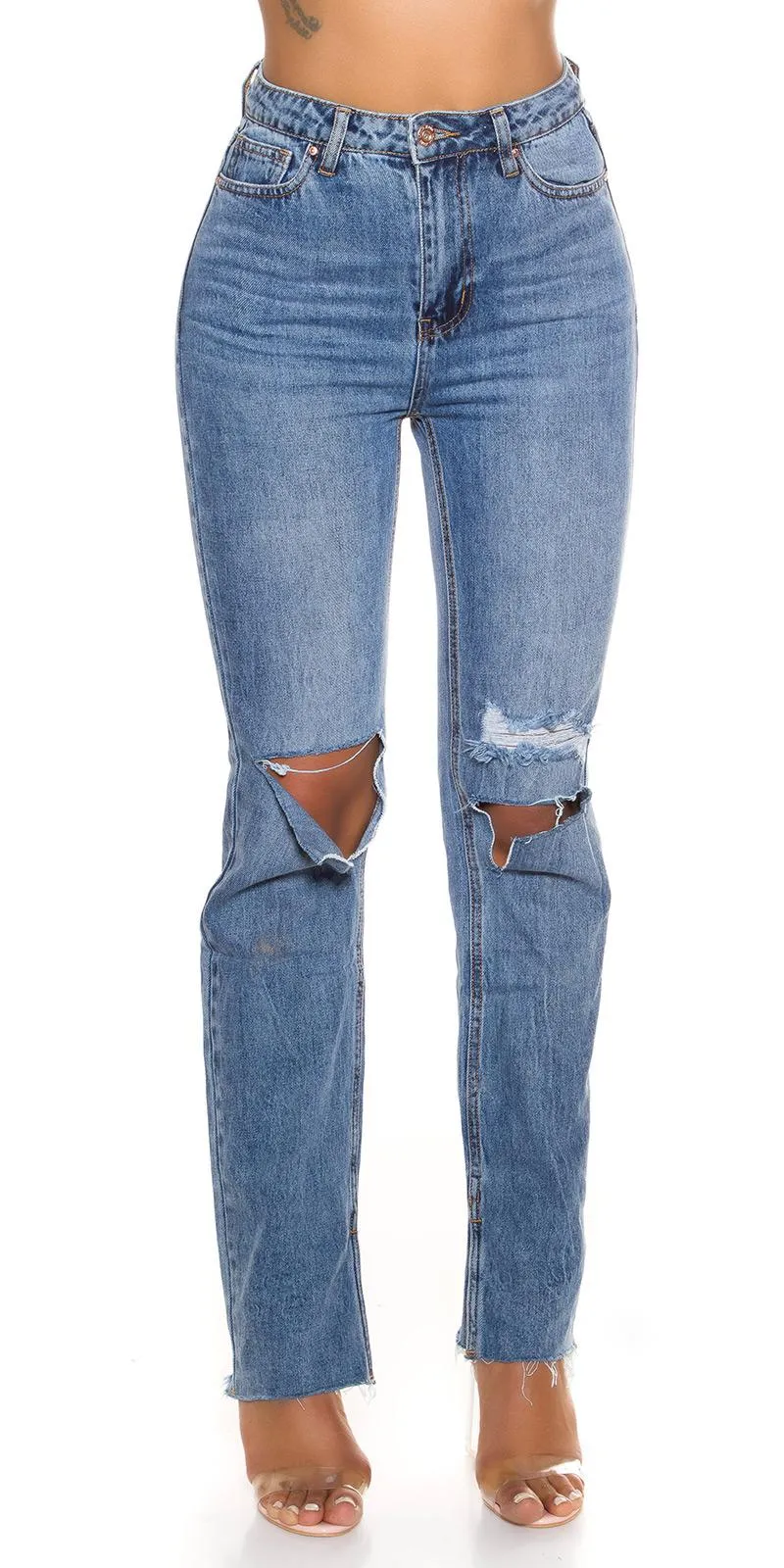 Jeans rotos ajustados de corte recto