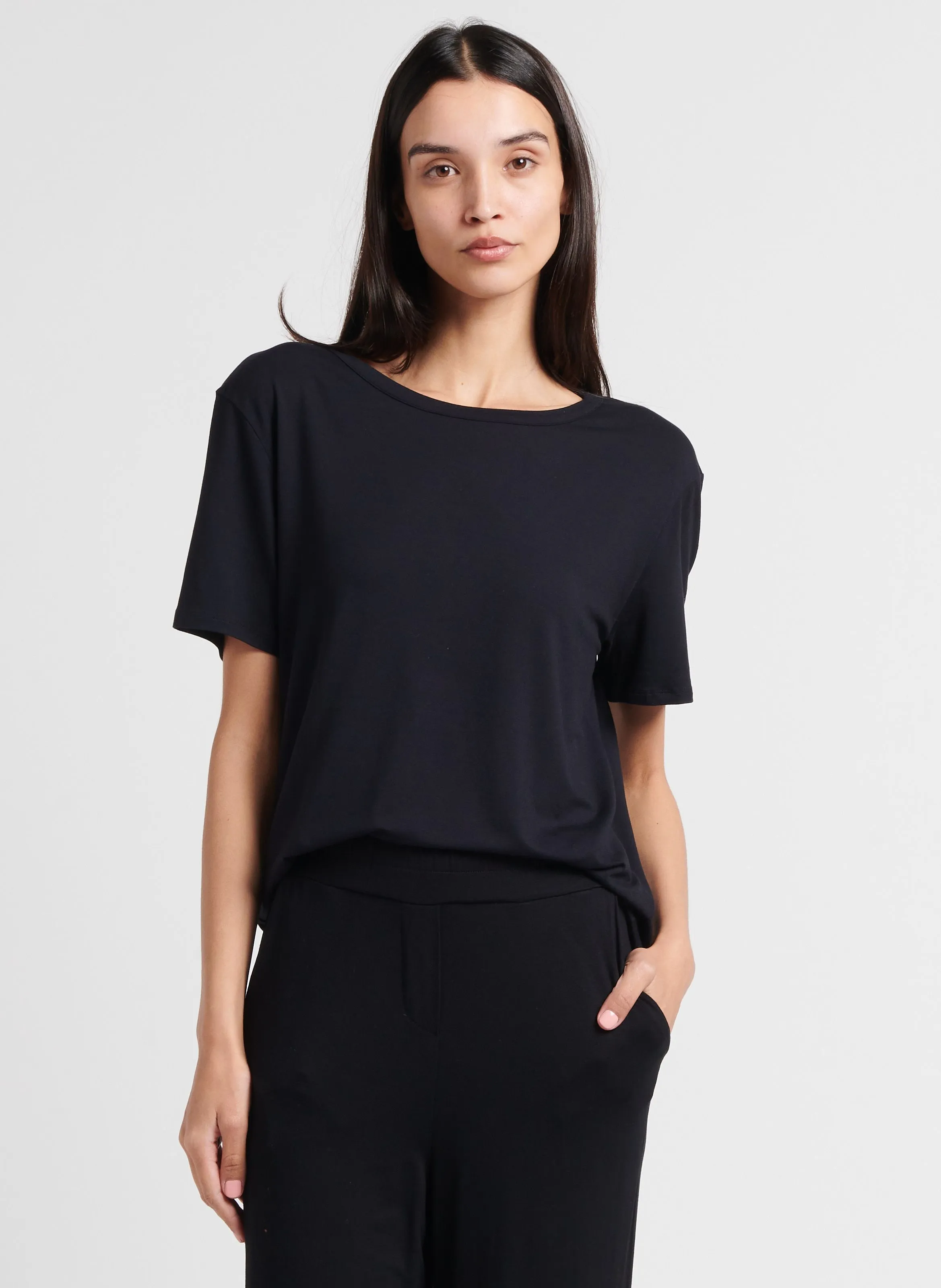 MAJESTIC FILATURES Camiseta con cuello redondo elástica en azul