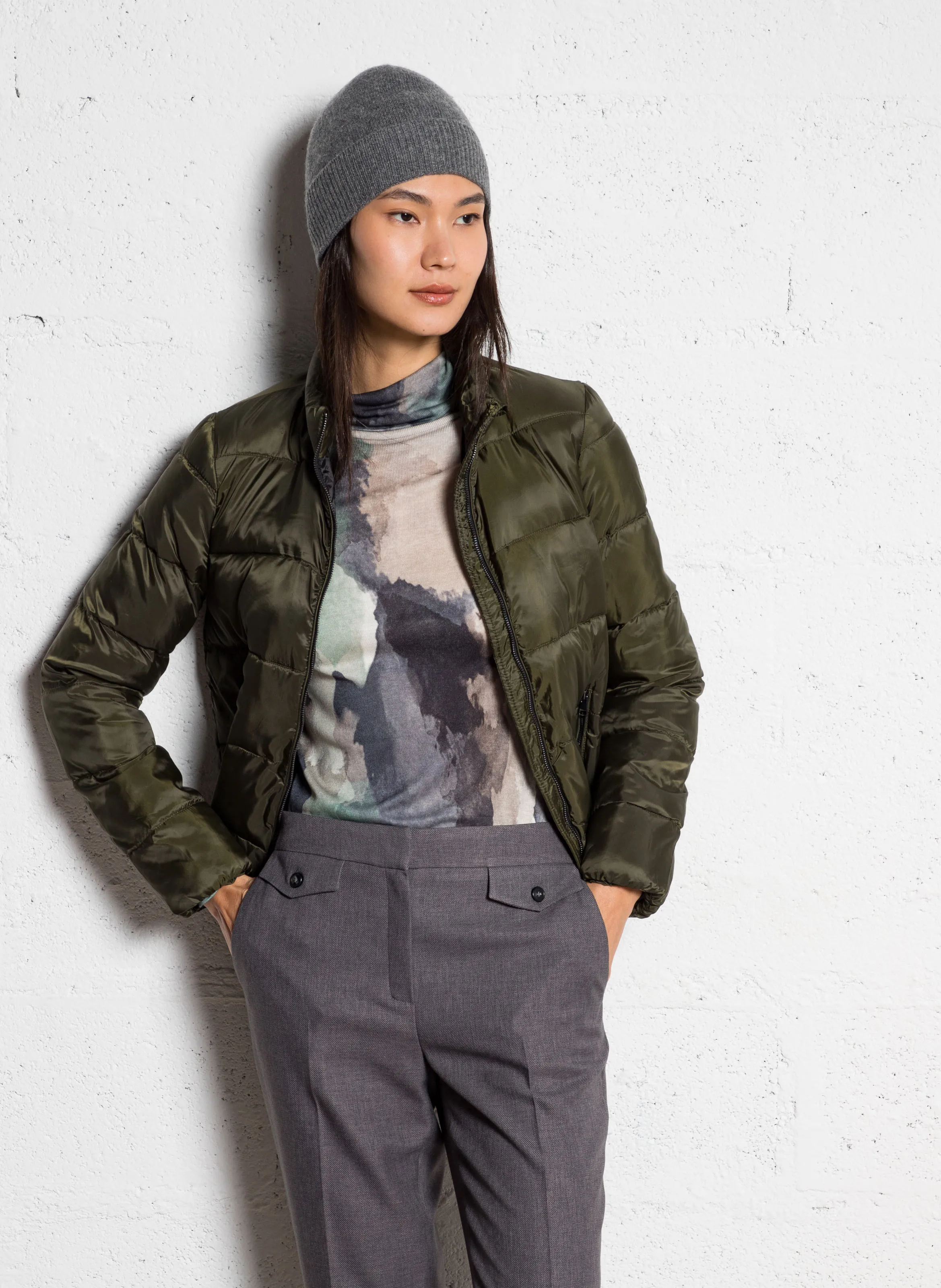 MAJESTIC FILATURES Jersey de cuello vuelto estampado en caqui