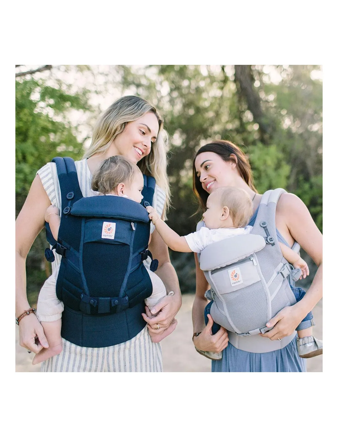 Mochila portabebé Ergobaby Adapt Soft Flex Mesh azul medianoche
