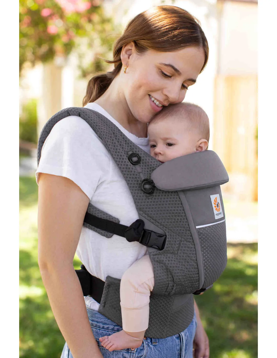 Mochila portabebé Ergobaby Adapt Soft Flex Mesh gris grafito