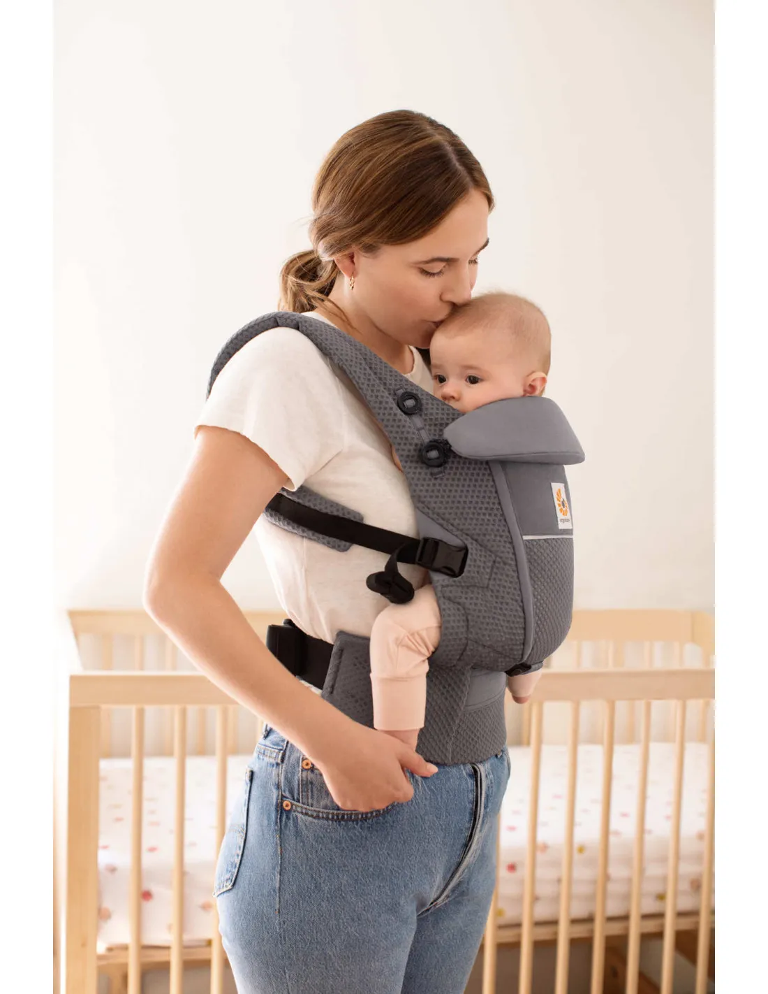 Mochila portabebé Ergobaby Adapt Soft Flex Mesh gris grafito