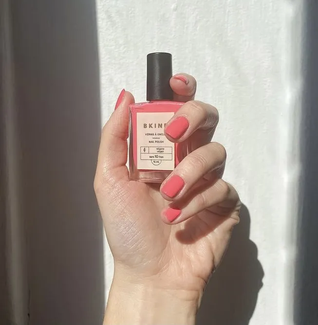 NAIL POLISH  FLAMINGO