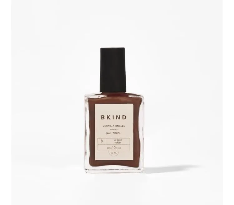 NAIL POLISH  UNE CENNE
