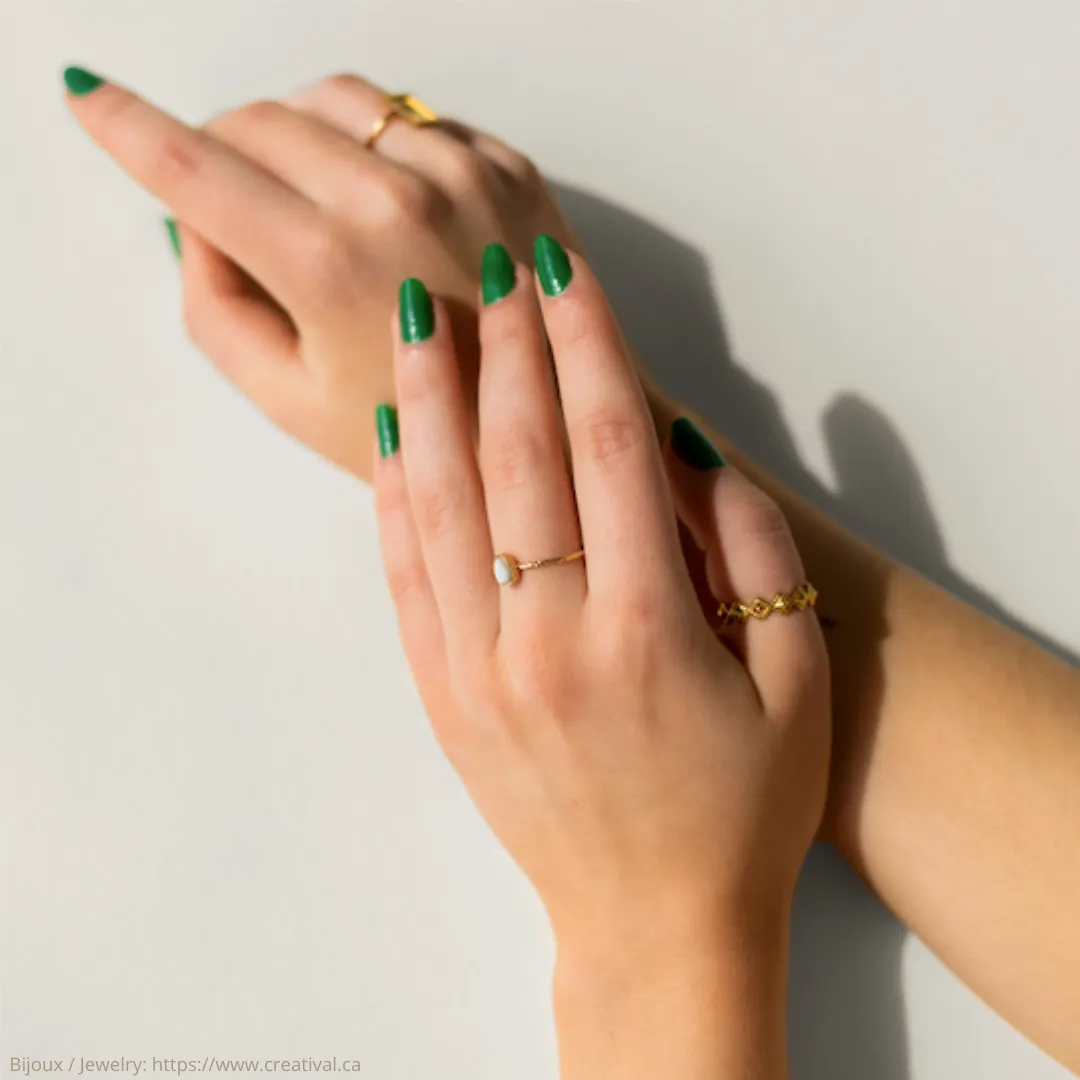 NAIL POLISH GRENOUILLE