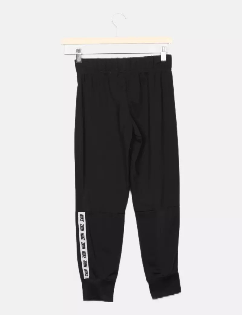 Nike Legging negro pirata