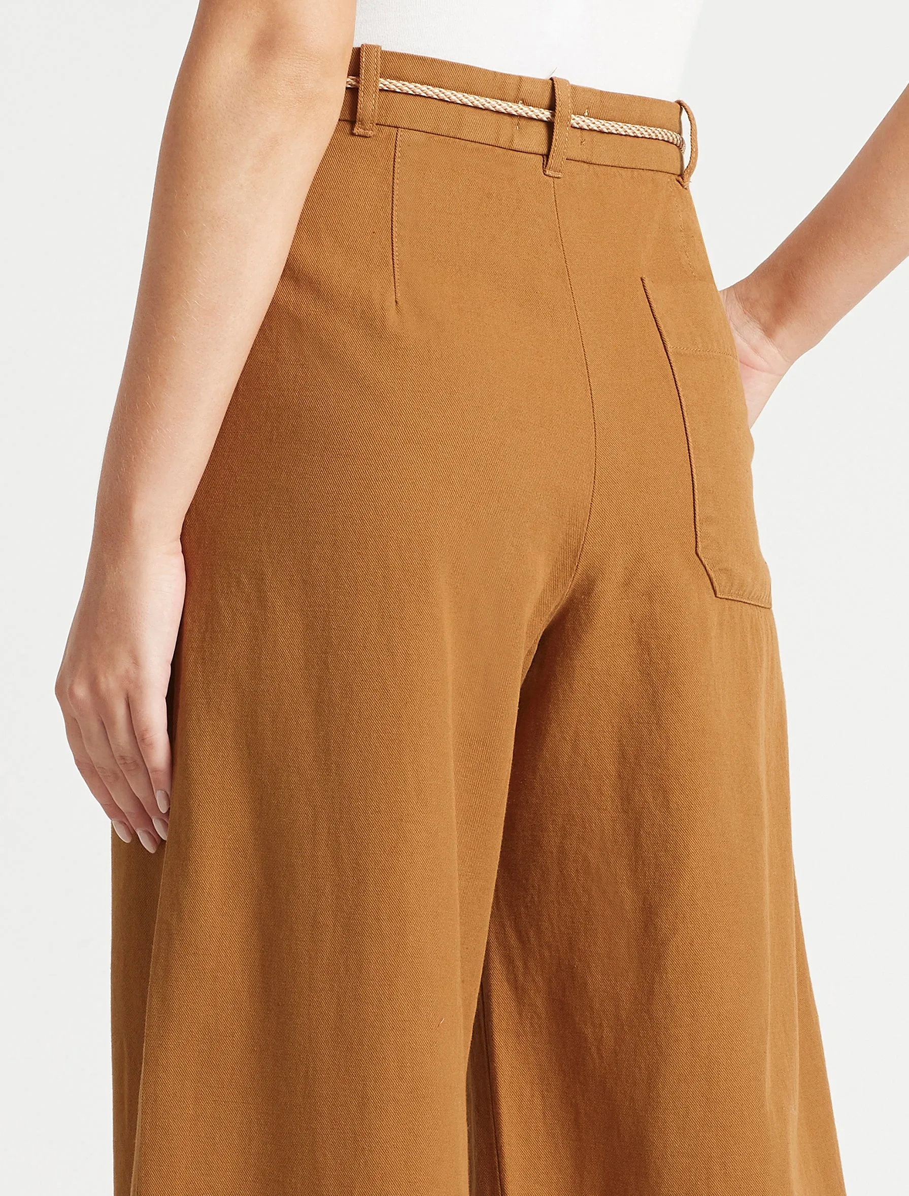 Nour Pant