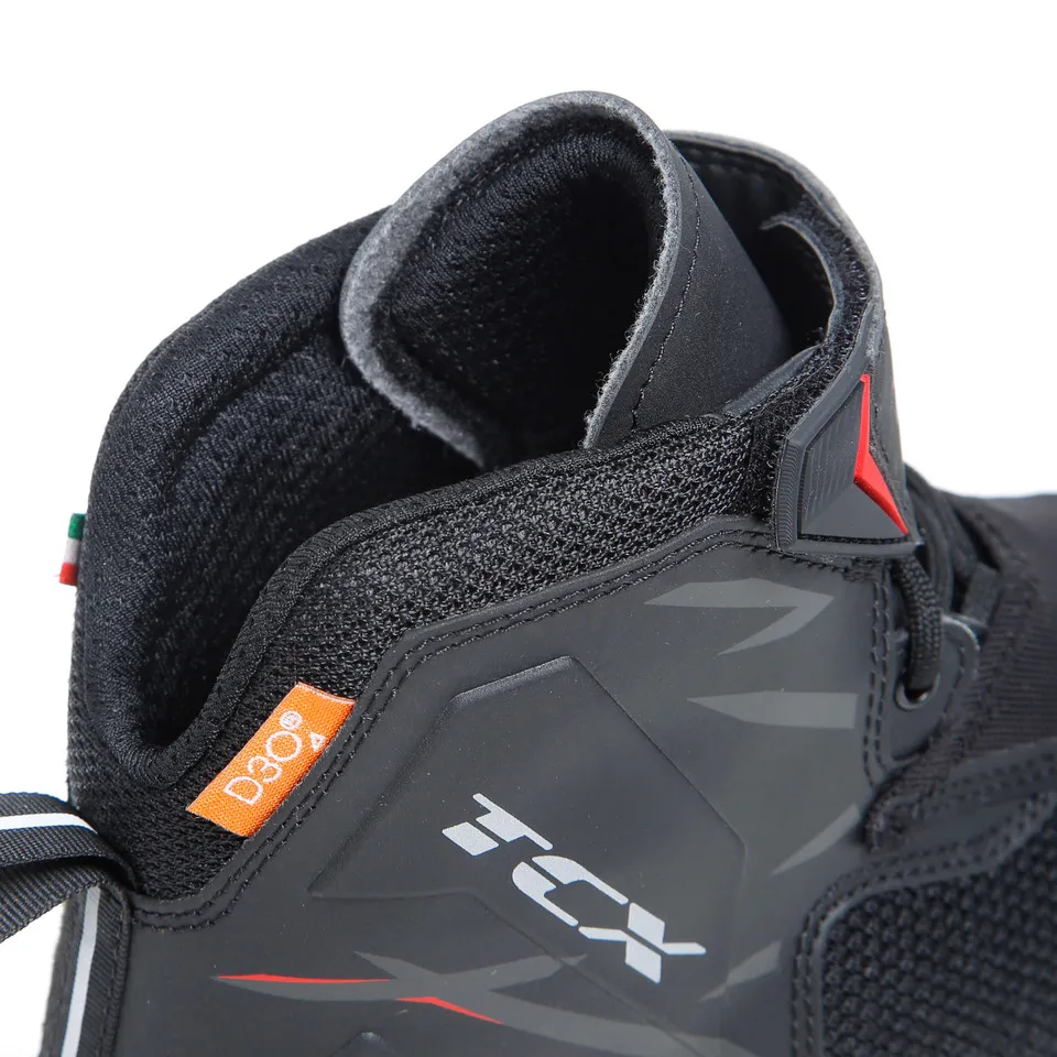 R04D AIR  BLACK/RED