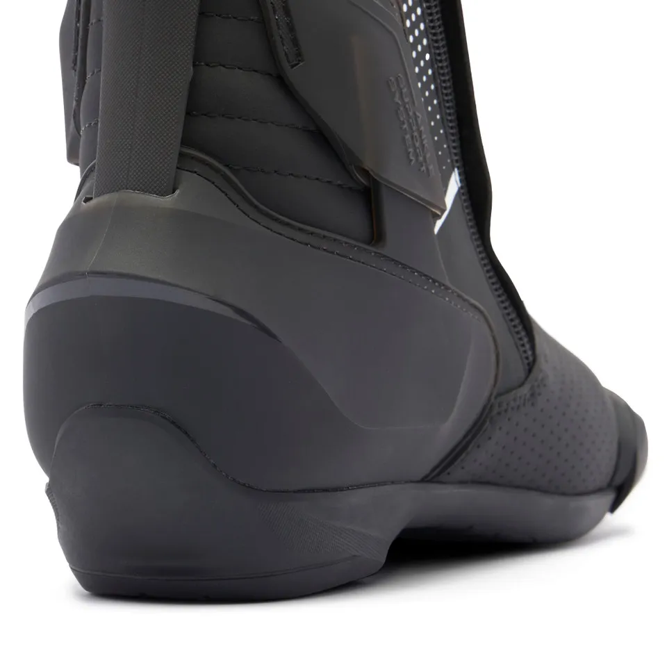 STR1 AIR  BLACK/WHITE/RED
