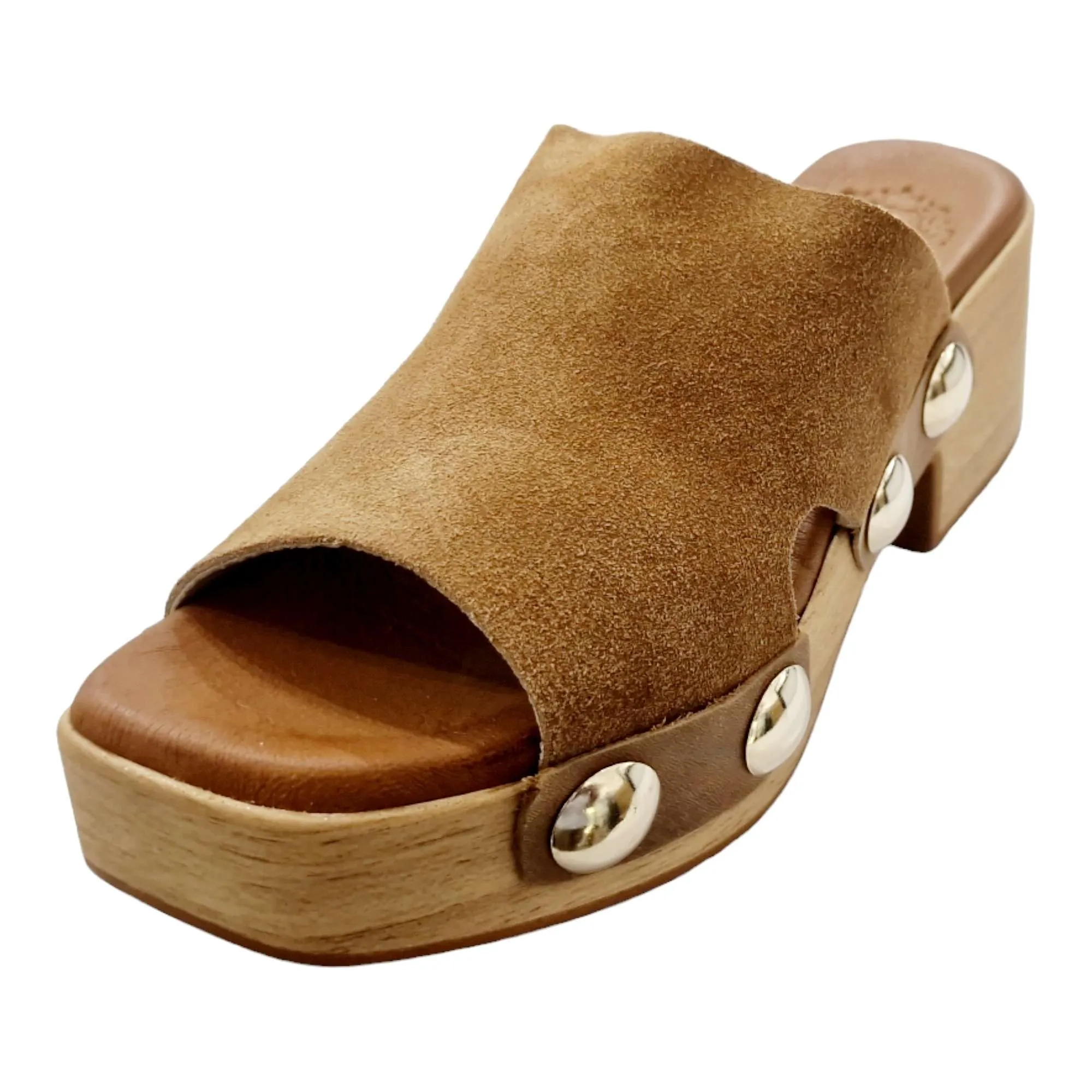 SANDALIA MUJER MADERA PALA SERRAJE Y TACHUELAS CUERO