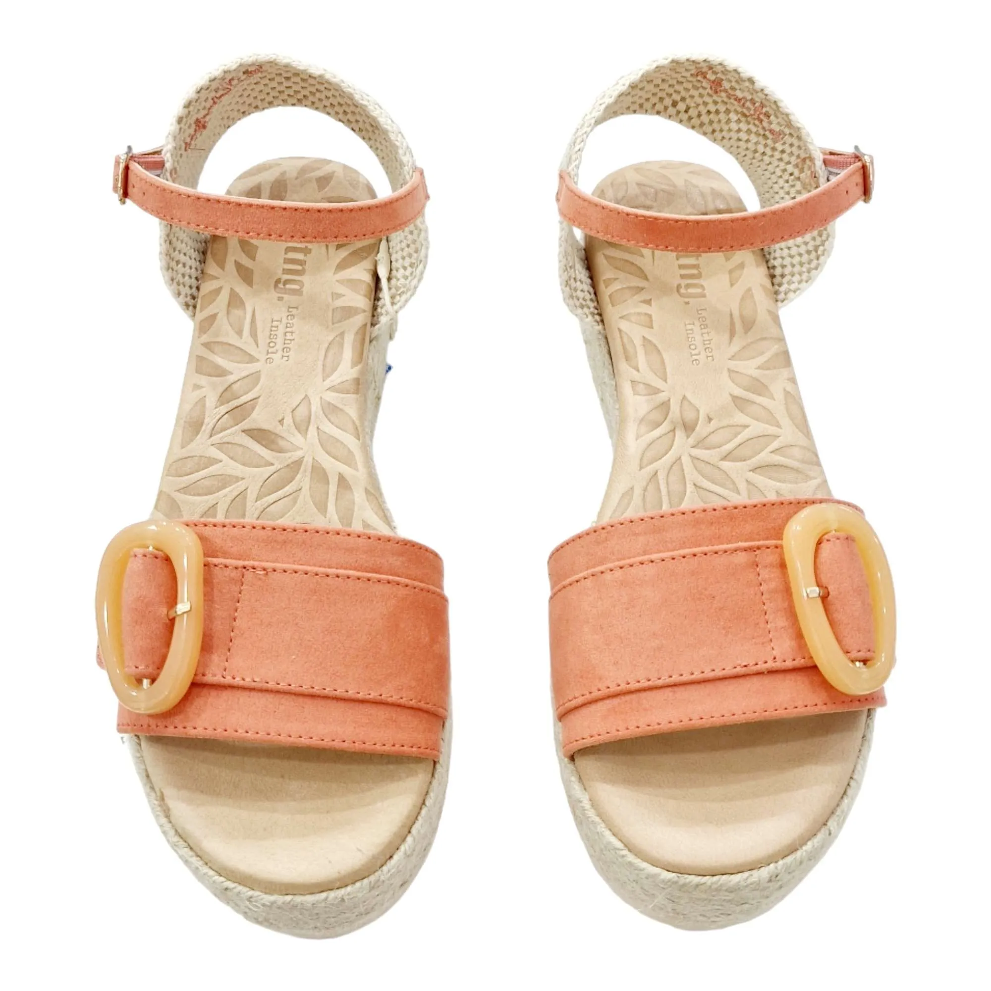 SANDALIA MUSTANG MUJER ADORNO HEBILLA CORAL