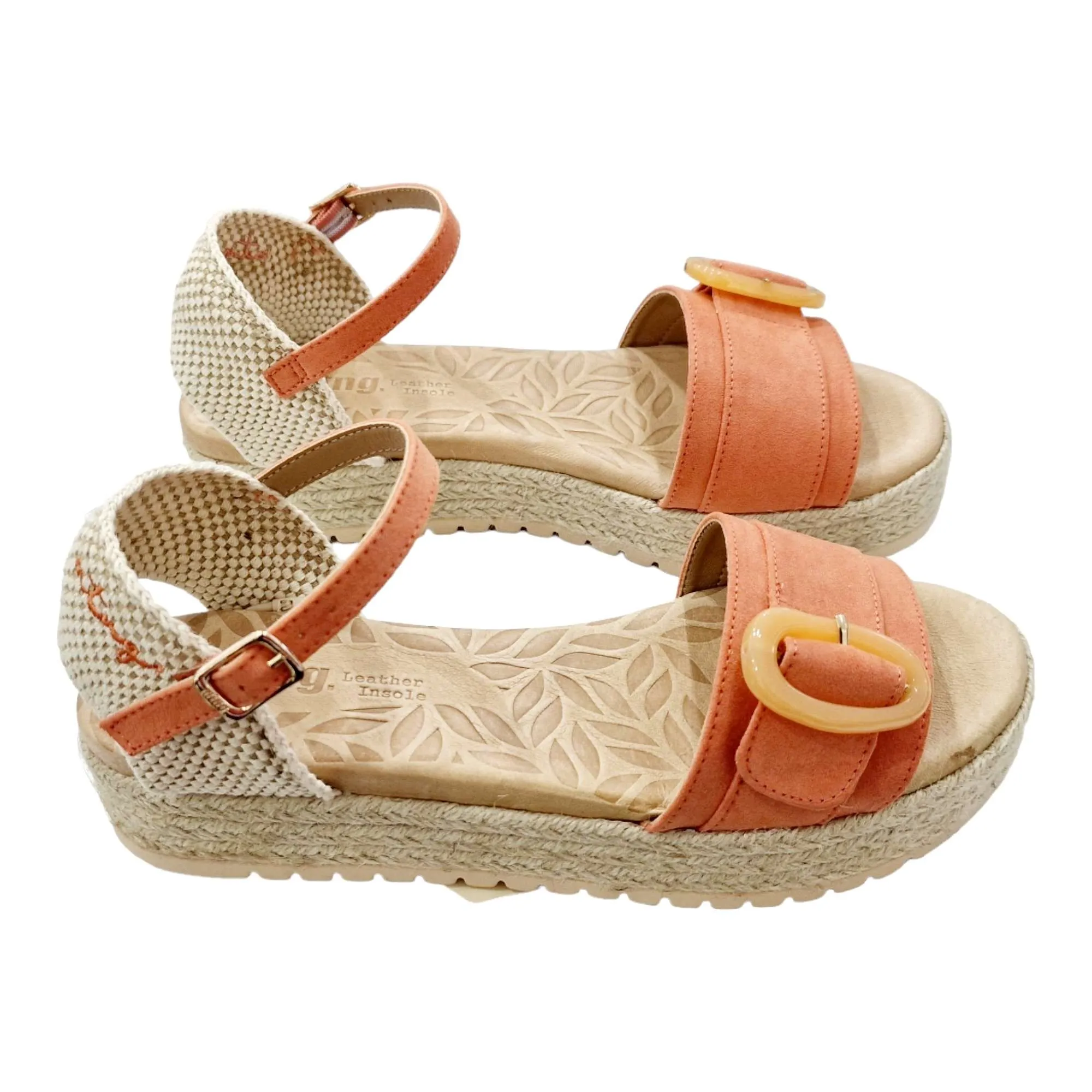 SANDALIA MUSTANG MUJER ADORNO HEBILLA CORAL