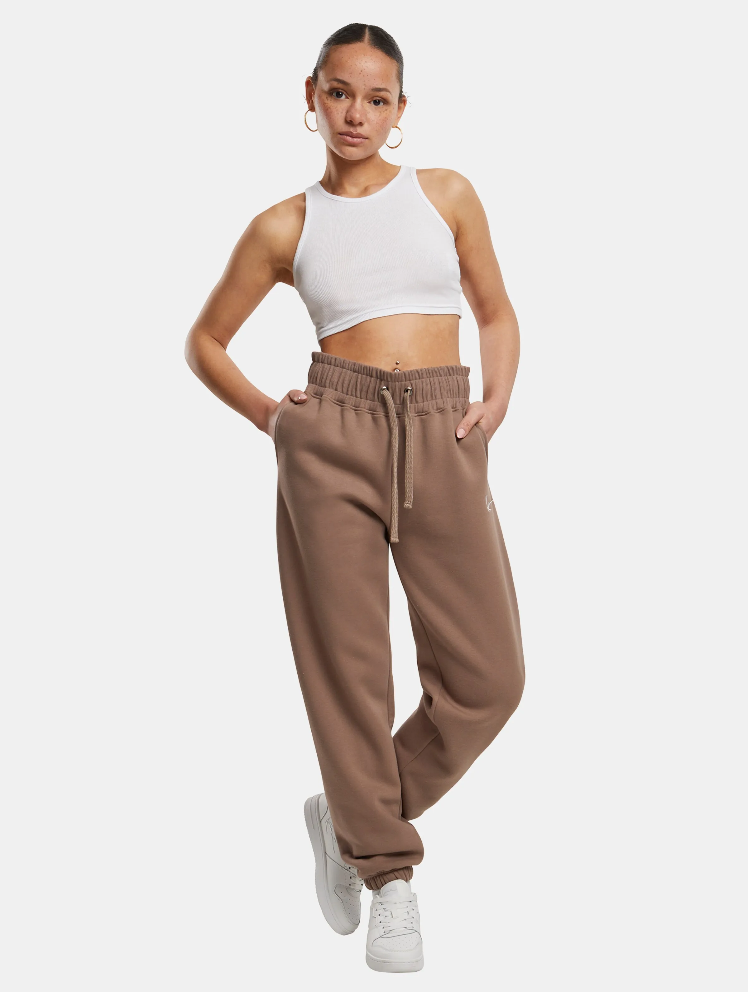 Small Signature Essential Oversized